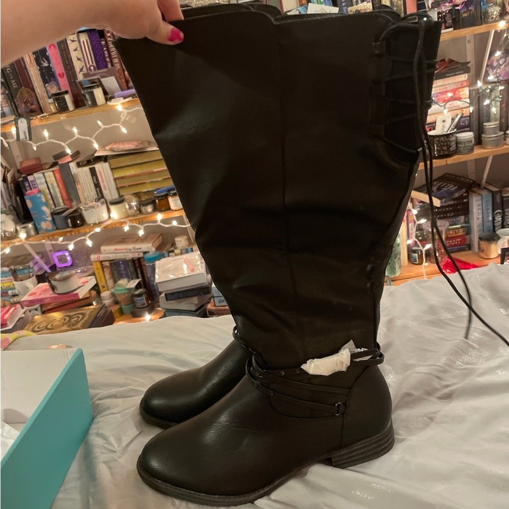 Black Women's Wide Calf Boots